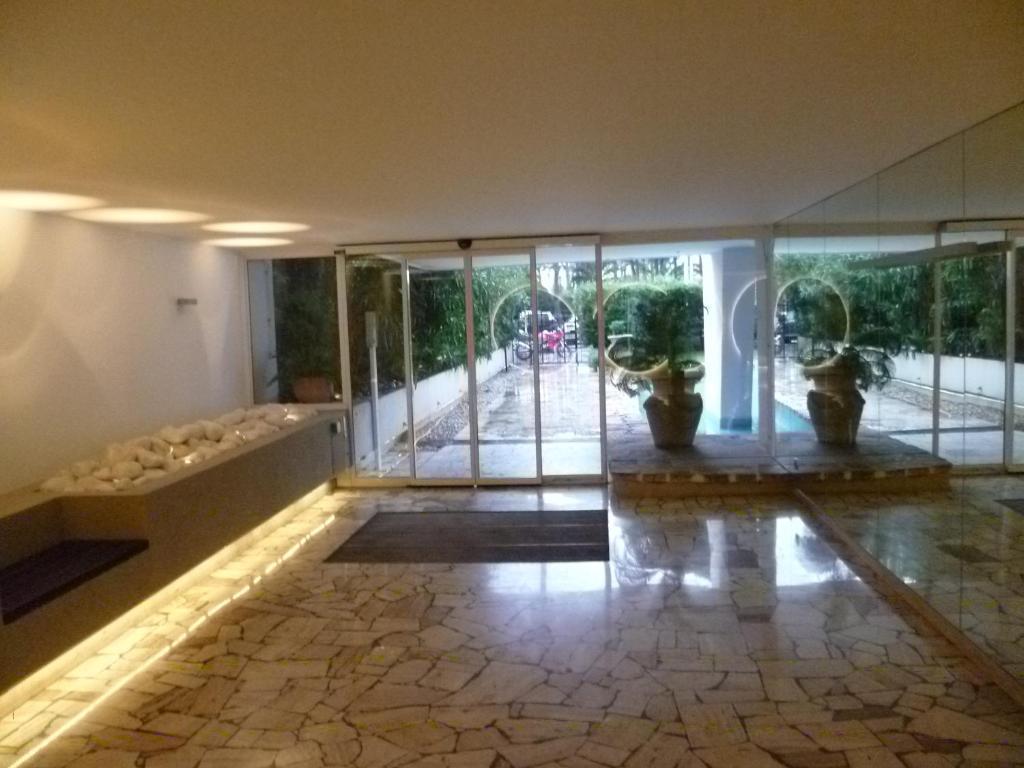 Karolina Properties - Appartement Commodore Croisette คานส์ ภายนอก รูปภาพ